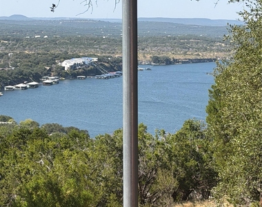 400 N Ronay Dr - Photo Thumbnail 5