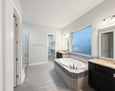 2900 Browntop Ct - Photo Thumbnail 14