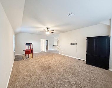 2900 Browntop Ct - Photo Thumbnail 20