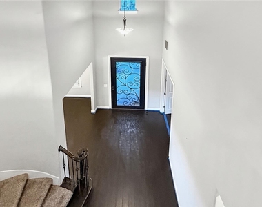 2900 Browntop Ct - Photo Thumbnail 30