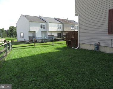 1 E Christina Place - Photo Thumbnail 16