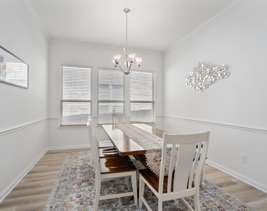 17817 Limestone Spring Ln - Photo Thumbnail 4