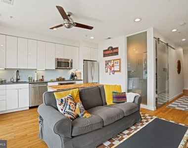 435 R Street Nw - Photo Thumbnail 2