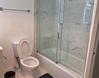 2201 L Street Nw - Photo Thumbnail 16