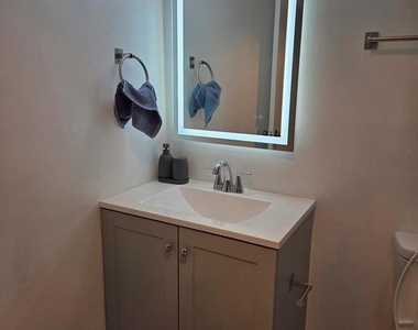 2201 L Street Nw - Photo Thumbnail 18