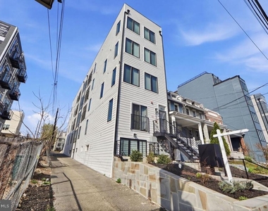 623 Kennedy Street Nw - Photo Thumbnail 29