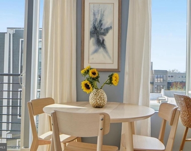 623 Kennedy Street Nw - Photo Thumbnail 10