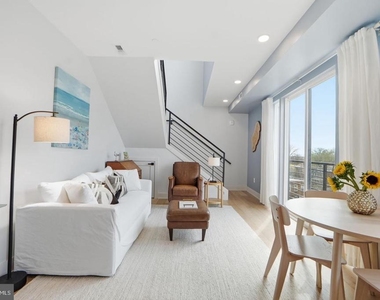 623 Kennedy Street Nw - Photo Thumbnail 12