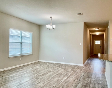 1522 Autumn Sage Way - Photo Thumbnail 9