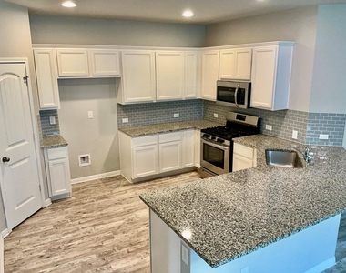 1522 Autumn Sage Way - Photo Thumbnail 6