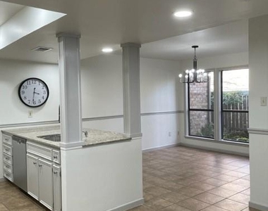 5813 Back Ct - Photo Thumbnail 4