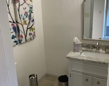 5813 Back Ct - Photo Thumbnail 15