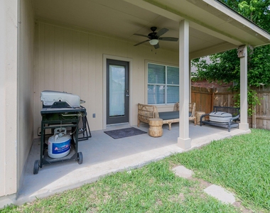 4004 Rocky Shore Ln - Photo Thumbnail 28