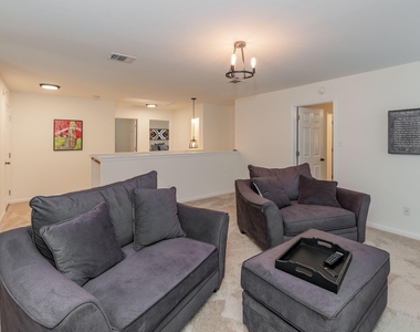 4004 Rocky Shore Ln - Photo Thumbnail 12