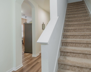 4004 Rocky Shore Ln - Photo Thumbnail 23