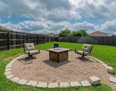 4004 Rocky Shore Ln - Photo Thumbnail 26