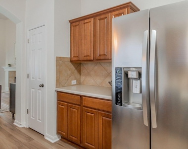 4004 Rocky Shore Ln - Photo Thumbnail 25