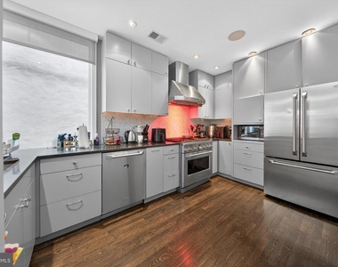 819 6th Street Nw - Photo Thumbnail 5