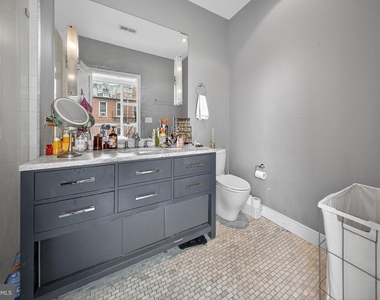 819 6th Street Nw - Photo Thumbnail 2