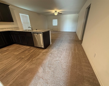 18912 Quiet Range Dr - Photo Thumbnail 10