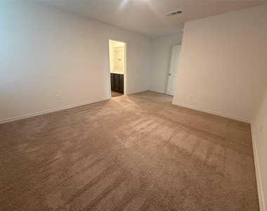 18912 Quiet Range Dr - Photo Thumbnail 22