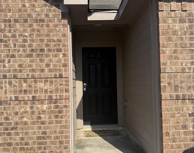 18912 Quiet Range Dr - Photo Thumbnail 3