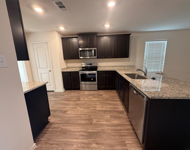18912 Quiet Range Dr - Photo Thumbnail 7