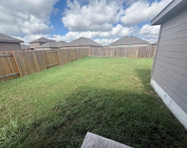 18912 Quiet Range Dr - Photo Thumbnail 28