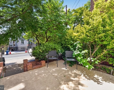 1702 Florida Avenue Nw - Photo Thumbnail 13