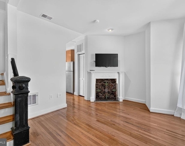 1702 Florida Avenue Nw - Photo Thumbnail 2