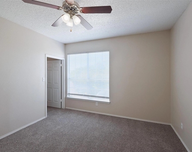11908 Anderson Mill Rd - Photo Thumbnail 14