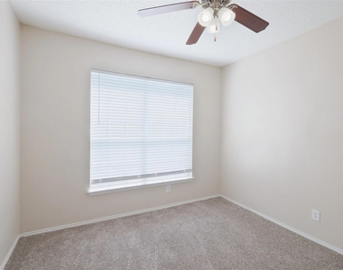 11908 Anderson Mill Rd - Photo Thumbnail 22