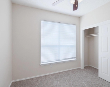 11908 Anderson Mill Rd - Photo Thumbnail 18