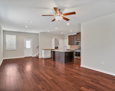 5412 Golden Canary Ln - Photo Thumbnail 6