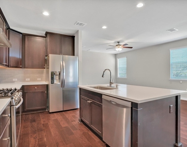 5412 Golden Canary Ln - Photo Thumbnail 10