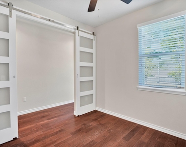 5412 Golden Canary Ln - Photo Thumbnail 4