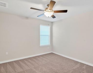 5412 Golden Canary Ln - Photo Thumbnail 15