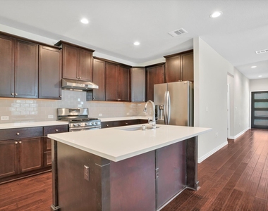 5412 Golden Canary Ln - Photo Thumbnail 9