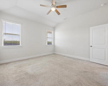 8503 Mckamy Dr - Photo Thumbnail 12