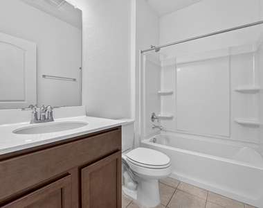 221 Sand Lily Ln - Photo Thumbnail 18