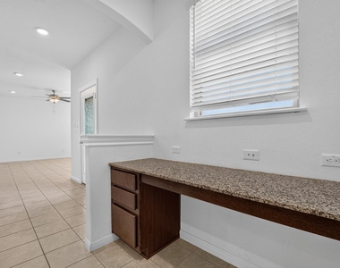 221 Sand Lily Ln - Photo Thumbnail 19