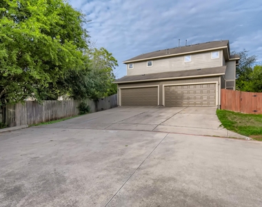 13913 Harris Ridge Blvd - Photo Thumbnail 25