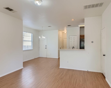 13913 Harris Ridge Blvd - Photo Thumbnail 22