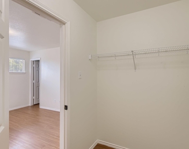 13913 Harris Ridge Blvd - Photo Thumbnail 15