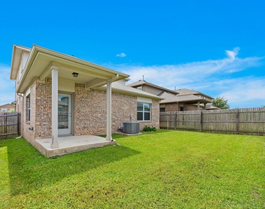 108 Schuster Ct - Photo Thumbnail 29