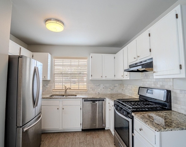 11906 Sunhillow Bnd - Photo Thumbnail 5