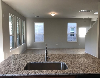 2800 Joe Dimaggio Blvd - Photo Thumbnail 9