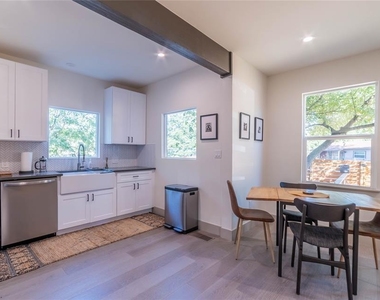 3007 E 14 1/2 St - Photo Thumbnail 2