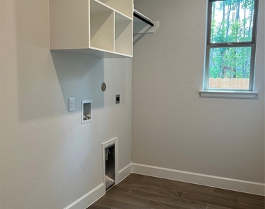15830 Bird Of Paradise Dr - Photo Thumbnail 12
