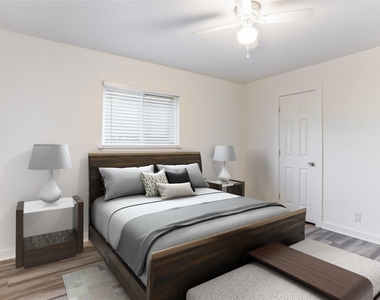 7945 Gault St - Photo Thumbnail 14